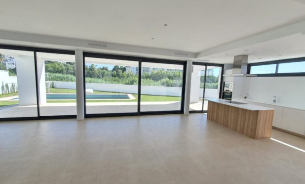 Neue Gebäude - Villa - Manilva