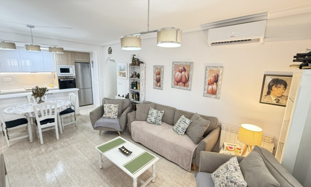 Wiederverkauf - Wohnung - Orihuela Costa - La Zenia