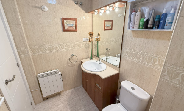 Wiederverkauf - Wohnung - Orihuela Costa - La Zenia