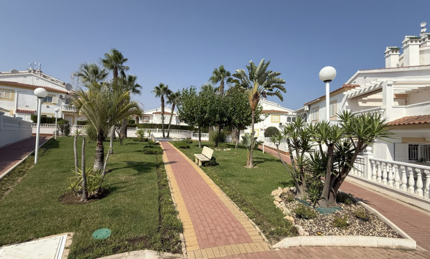 Wiederverkauf - Wohnung - Orihuela Costa - La Zenia