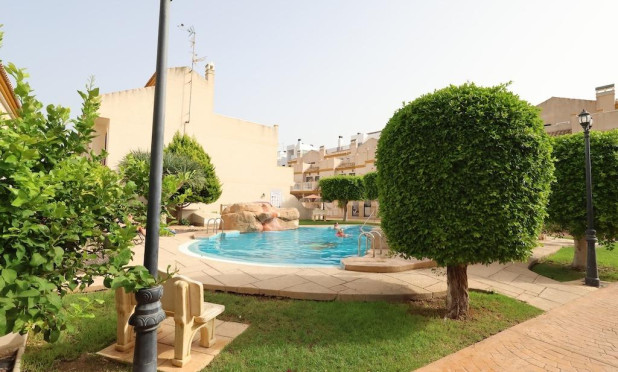 Resale - Villa - Orihuela Costa - Cabo Roig
