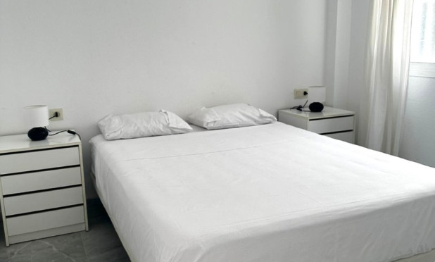 Resale - Apartment / flat - Benidorm - Zona de Poniente