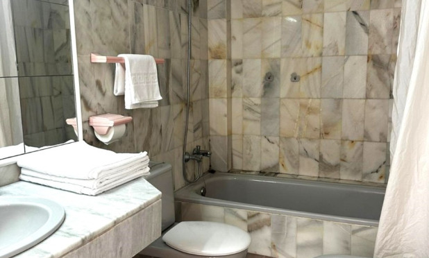 Resale - Apartment / flat - Benidorm - Zona de Poniente