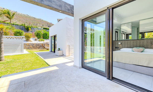 Resale - Villa - Jávea - Cansalades
