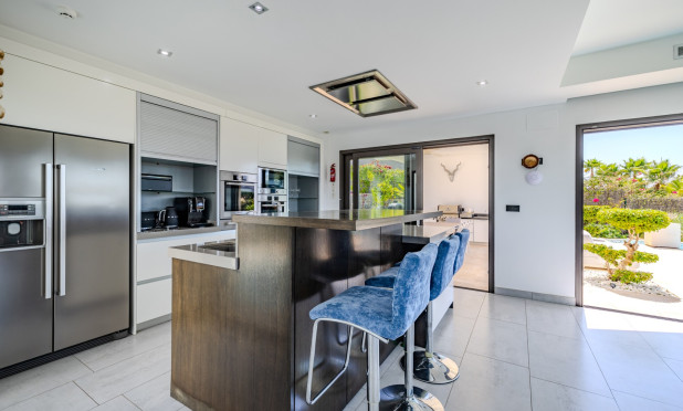 Resale - Villa - Jávea - Cansalades