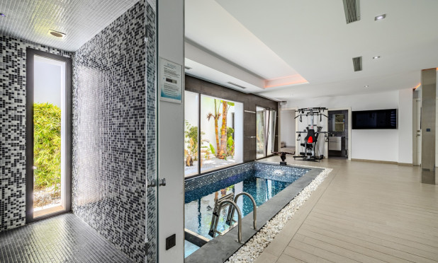 Resale - Villa - Jávea - Cansalades