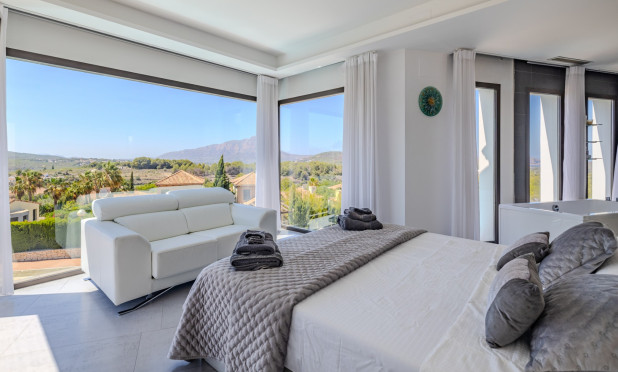 Resale - Villa - Jávea - Cansalades