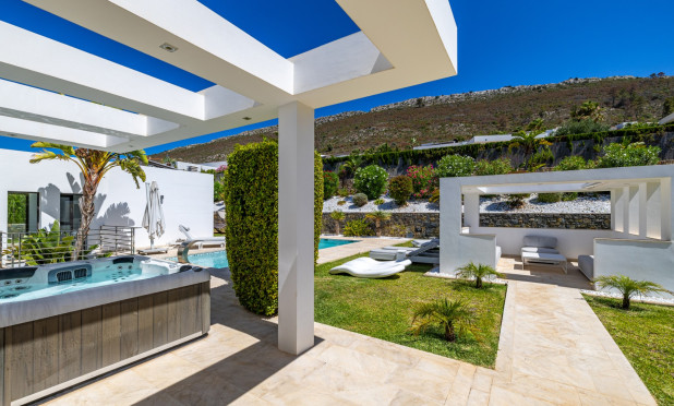 Resale - Villa - Jávea - Cansalades