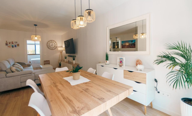 Wiederverkauf - Wohnung - Albir