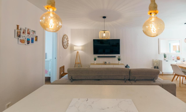 Wiederverkauf - Wohnung - Albir