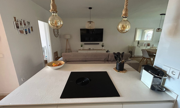 Wiederverkauf - Wohnung - Albir