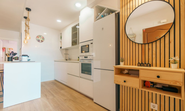 Wiederverkauf - Wohnung - Albir