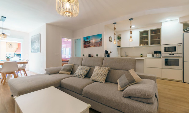 Wiederverkauf - Wohnung - Albir