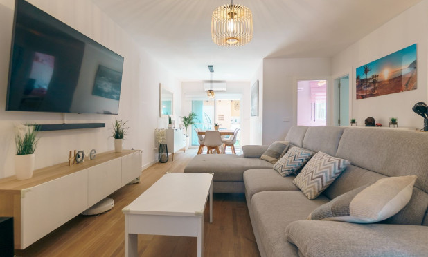 Wiederverkauf - Wohnung - Albir