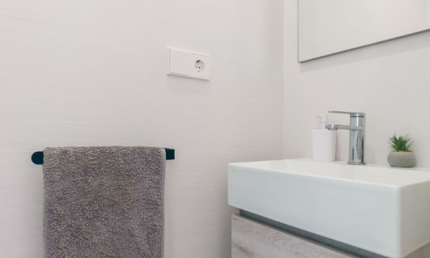 Wiederverkauf - Wohnung - Albir