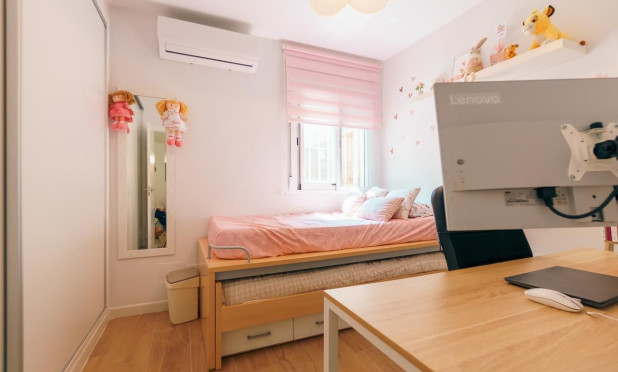 Wiederverkauf - Wohnung - Albir