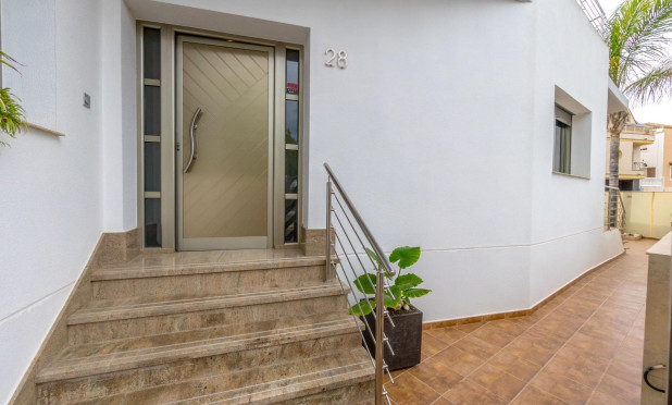 Resale - Villa - Rojales