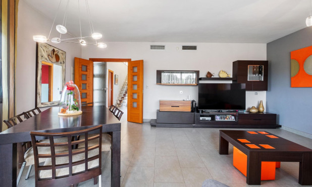 Resale - Villa - Rojales