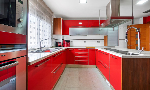 Resale - Villa - Rojales