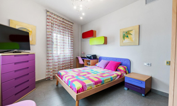 Resale - Villa - Rojales