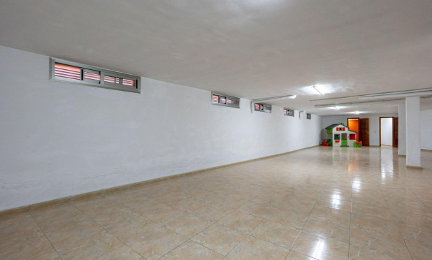 Resale - Villa - Rojales