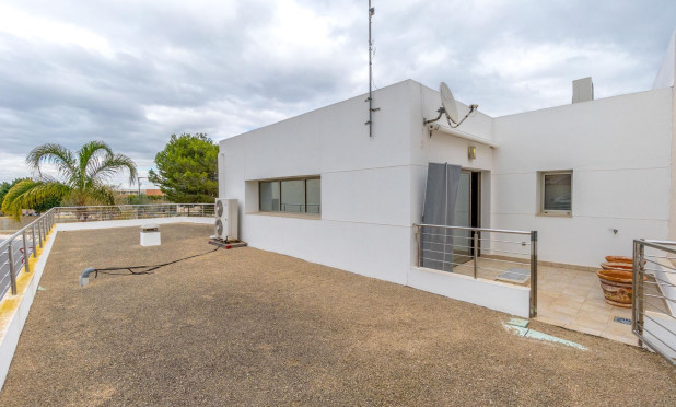 Resale - Villa - Rojales