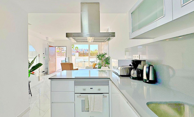 Resale - Townhouse - Torrevieja - Los Balcones