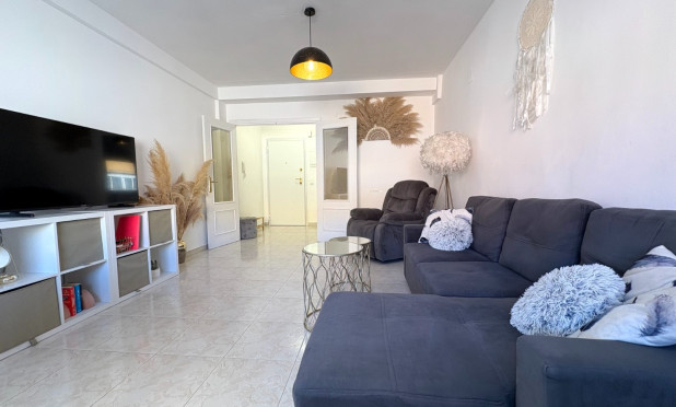 Resale - Apartment / flat - Denia - Dénia