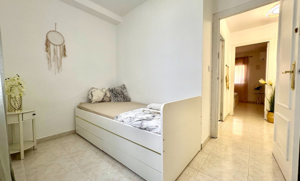 Resale - Apartment / flat - Denia - Dénia