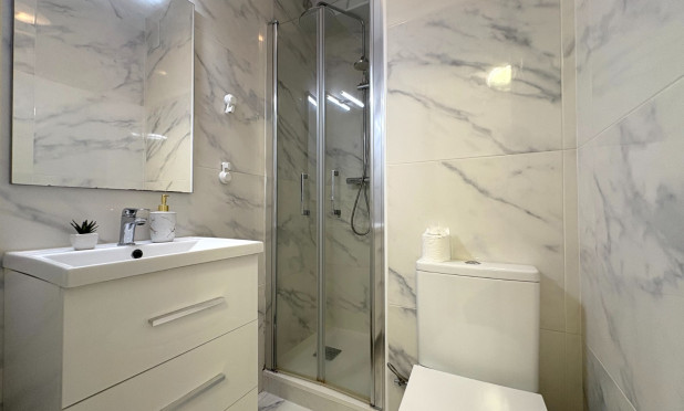 Resale - Apartment / flat - Denia - Dénia