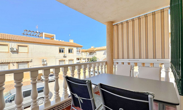 Resale - Apartment / flat - Orihuela Costa - La Zenia