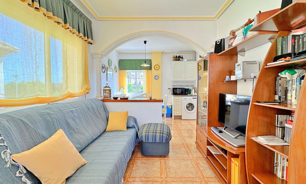 Resale - Apartment / flat - Orihuela Costa - La Zenia