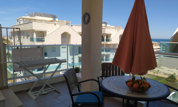 Reventa - Apartamento / piso - Piles - Playa