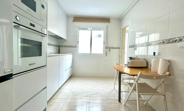 Resale - Townhouse - Orihuela Costa - Campoamor