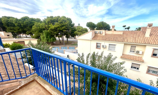 Resale - Townhouse - Orihuela Costa - Campoamor