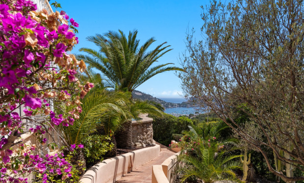 Resale - Villa - Port d'Andratx - Andratx