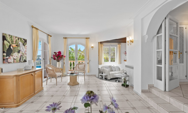 Resale - Villa - Port d'Andratx - Andratx