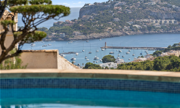 Resale - Villa - Port d'Andratx - Andratx
