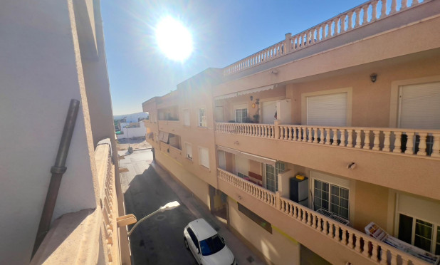 Resale - Apartment / flat - Benejúzar - Comunidad valenciana