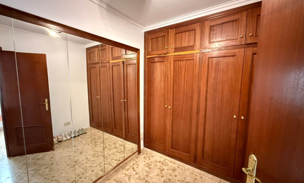 Wiederverkauf - Wohnung - Miramar