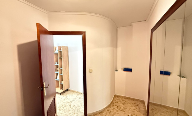 Wiederverkauf - Wohnung - Miramar