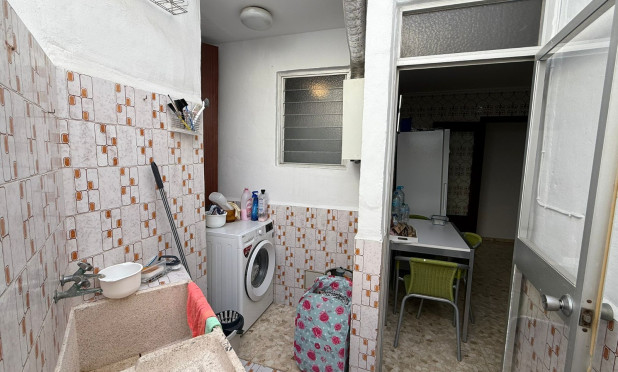 Wiederverkauf - Wohnung - Miramar