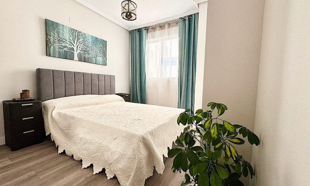 Wiederverkauf - Wohnung - Vergel