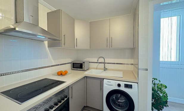 Wiederverkauf - Wohnung - Vergel