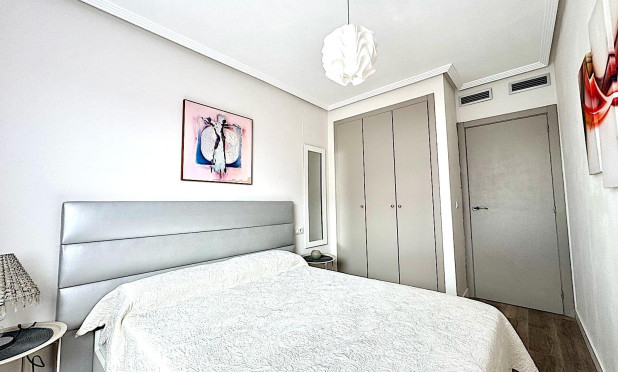 Wiederverkauf - Wohnung - Vergel