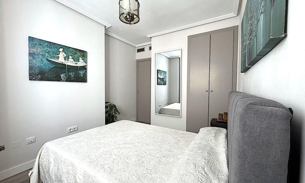 Wiederverkauf - Wohnung - Vergel