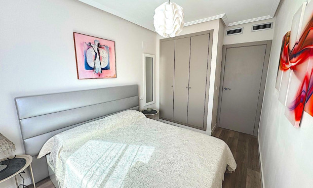 Wiederverkauf - Wohnung - Vergel