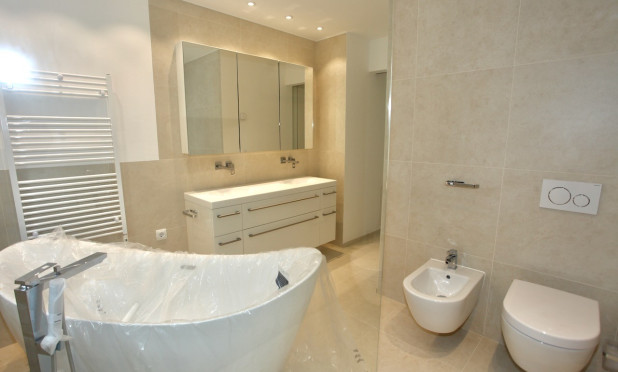 Resale - Villa - Costa d'en Blanes - Calvià