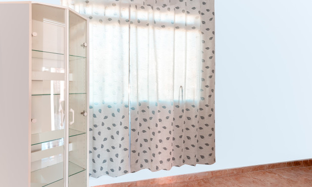 Revente - Commercial - Orihuela Costa