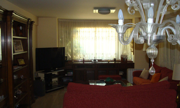 Reventa - Villa - Elche